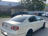 Volkswagen Passat-5