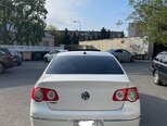 Volkswagen Passat-2
