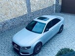 Audi A4-2