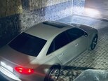 Audi A4-8