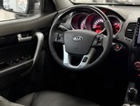 Kia Sorento-12