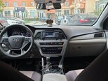 Hyundai Sonata-5