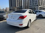Hyundai Accent-2