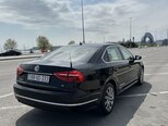Volkswagen Passat-4