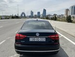Volkswagen Passat-5