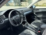 Volkswagen Passat-10