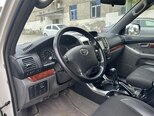 Toyota Land Cruiser Prado-11