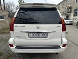 Toyota Land Cruiser Prado-5