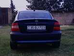 Opel Vectra-4