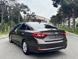Hyundai Sonata-3