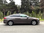 Hyundai Sonata-4