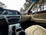 Hyundai Sonata-11