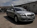 Toyota Avensis-1