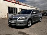 Toyota Avensis-8