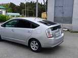 Toyota Prius-7