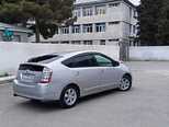 Toyota Prius-11