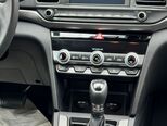 Hyundai Elantra-13