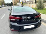 Hyundai Elantra-4