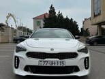 Kia Stinger-1