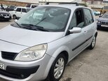 Renault Scenic-11