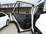 Toyota RAV4-12