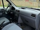 Ford Transit Connect-11