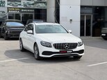 Mercedes E 220 d-1