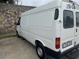 Ford Transit-8
