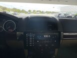 Volkswagen Touareg-8