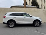 Kia Sorento-8