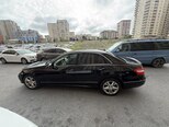 Mercedes E 220-3