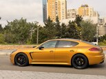 Porsche Panamera-6