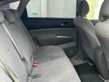 Toyota Prius-13
