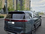 Kia Carnival-5