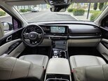 Kia Carnival-9