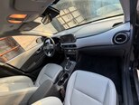 Hyundai Kona-11
