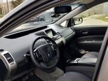 Toyota Prius-2