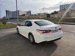 Toyota Camry-12