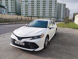 Toyota Camry-6