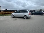 Opel Zafira-10
