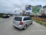 Opel Zafira-11
