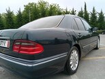 Mercedes E 240-13