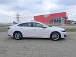 Chevrolet Malibu-9