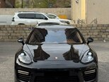 Porsche Panamera GTS-2