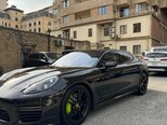 Porsche Panamera GTS-4
