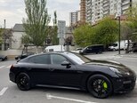 Porsche Panamera GTS-16