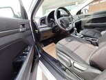 Hyundai Elantra-17