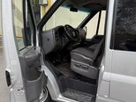 Ford Transit-13