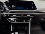Hyundai Sonata-13