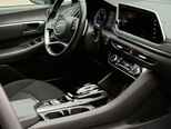 Hyundai Sonata-12